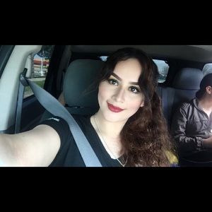 Meet your Posher, Kimberly